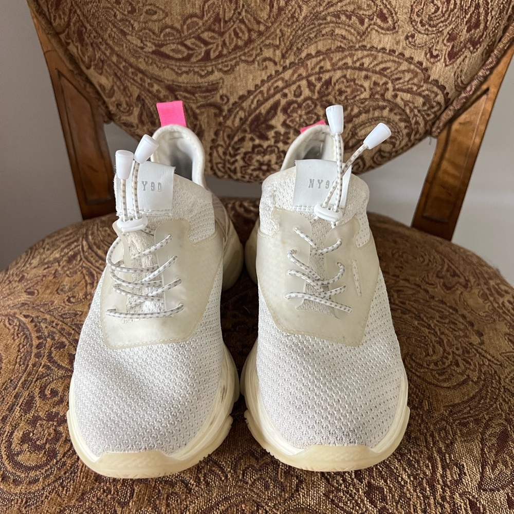 Steve Madden Sneakers